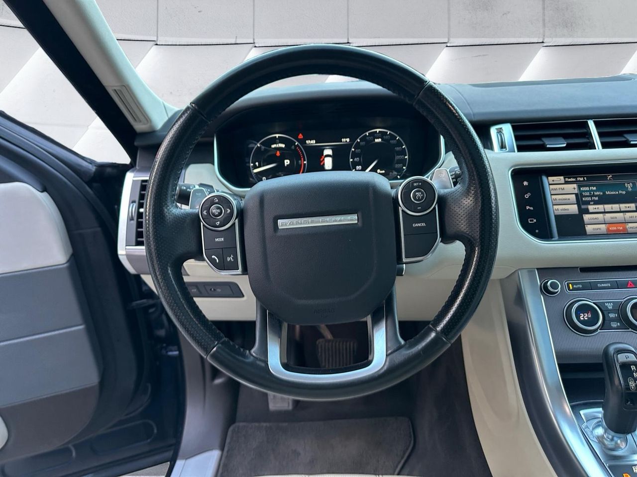 Foto Land-Rover Range Rover Sport 9