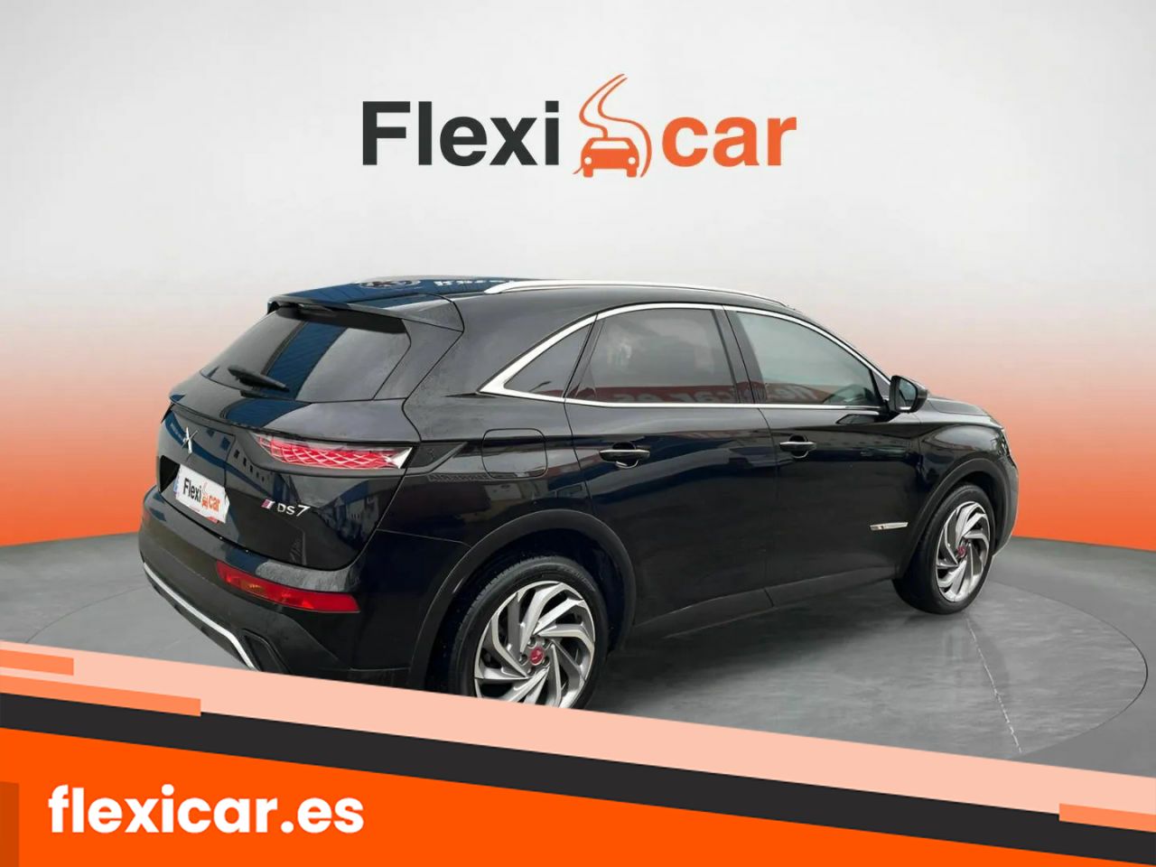 Foto DS Automobiles DS 7 9