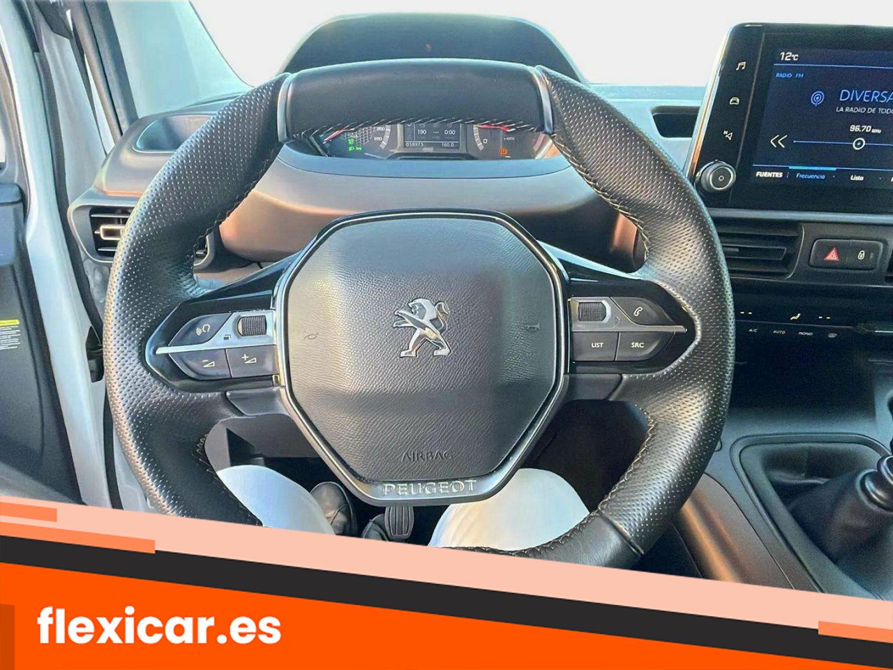 Foto Peugeot Rifter 13