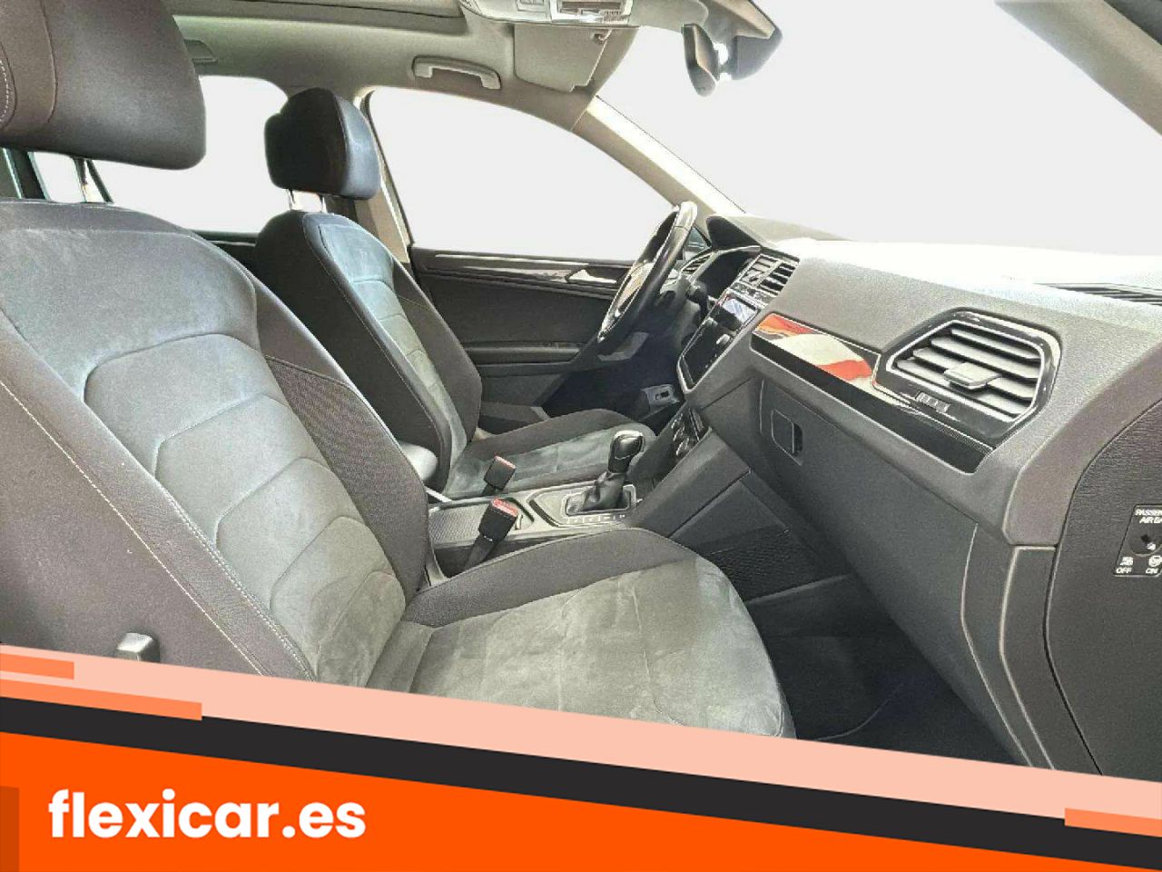 Foto Volkswagen Tiguan 14