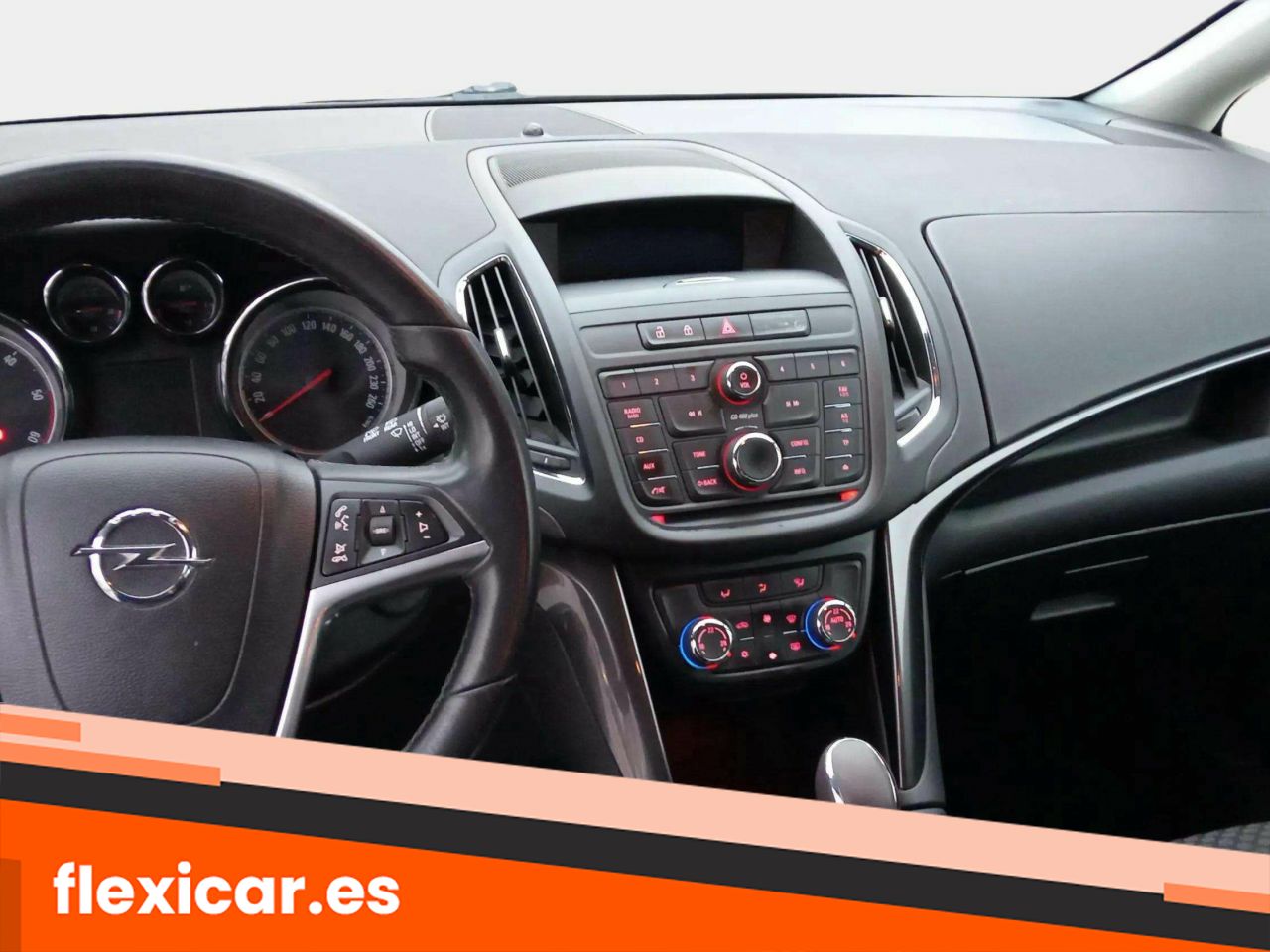 Foto Opel Zafira 8