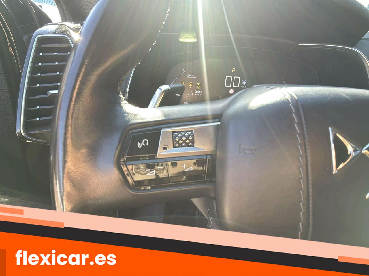 Foto DS Automobiles DS 7 11