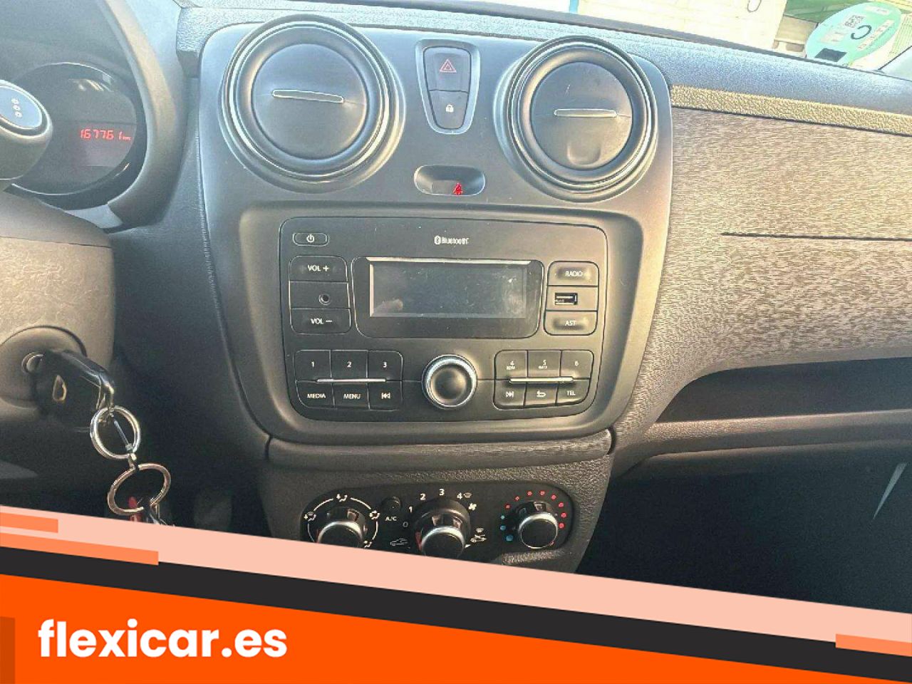 Foto Dacia Dokker 13