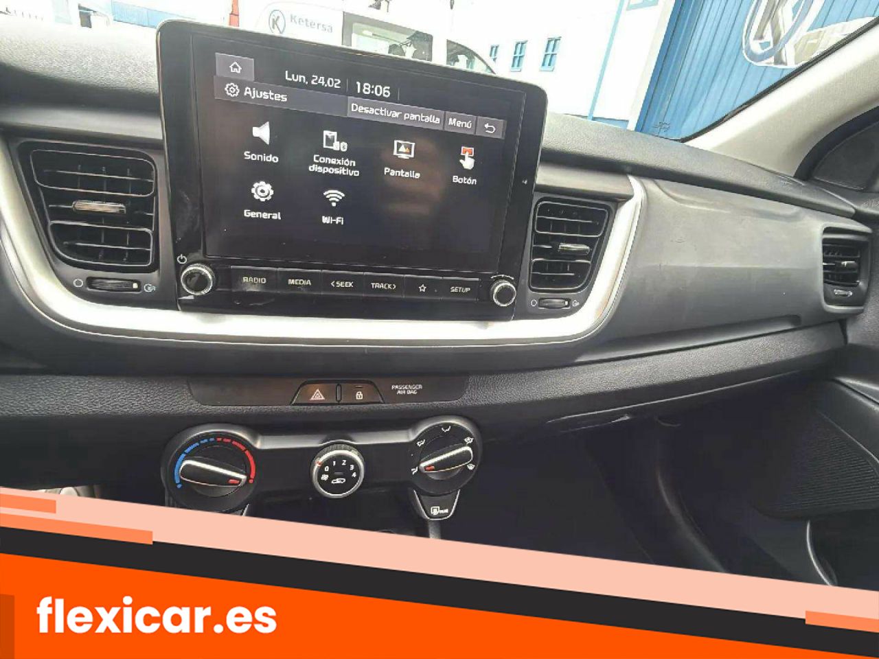 Foto Kia Stonic 17