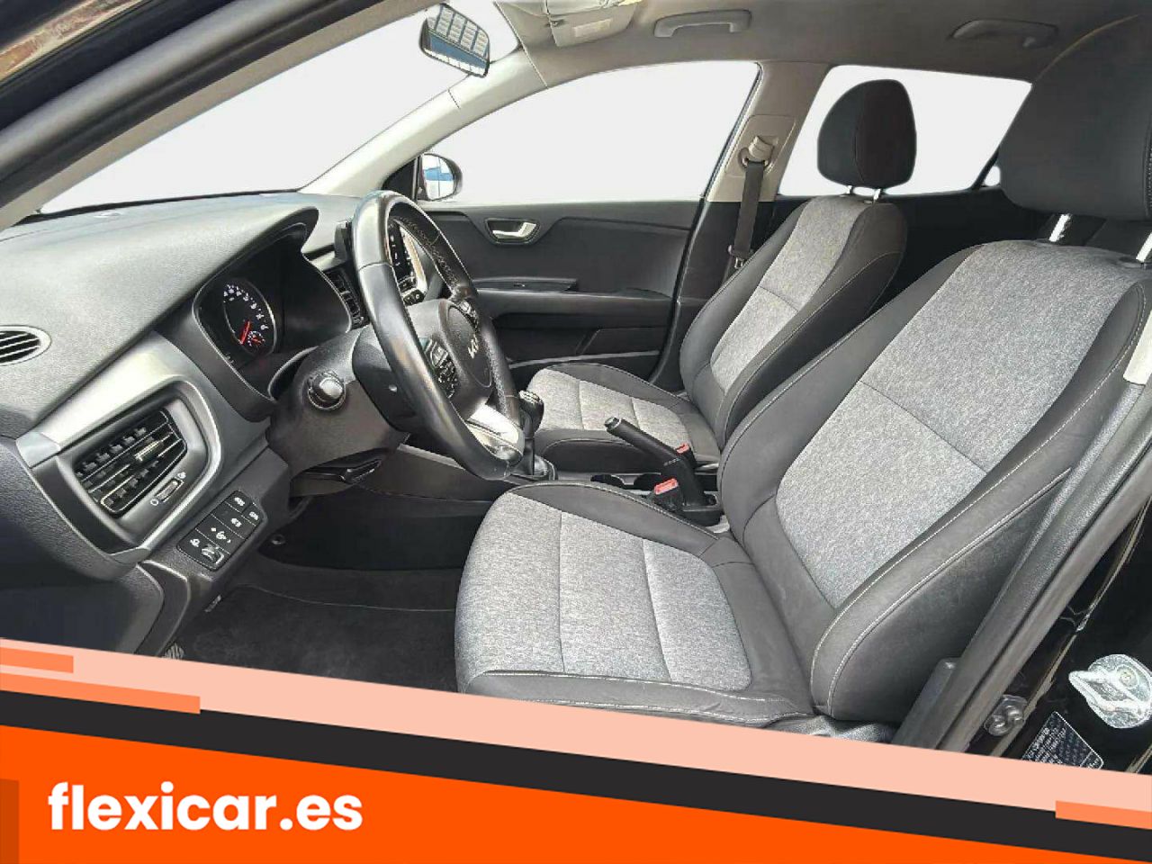 Foto Kia Stonic 21