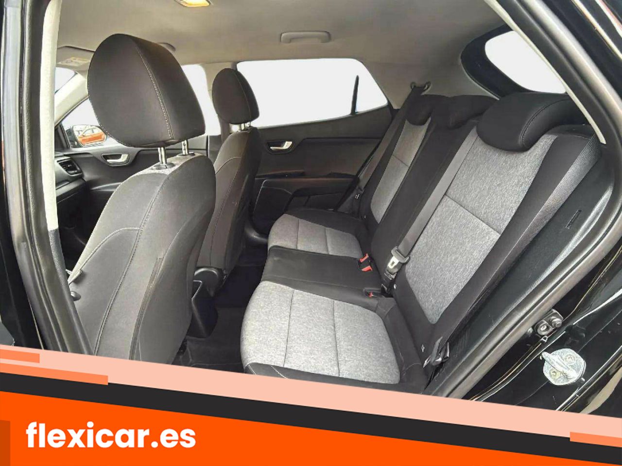 Foto Kia Stonic 22