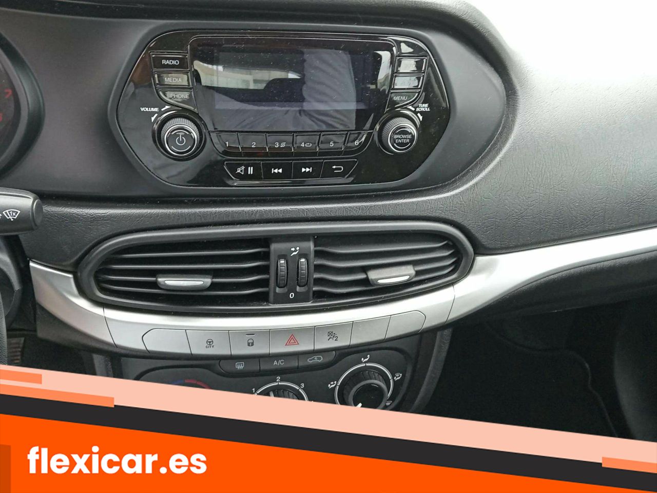 Foto Fiat Tipo 14