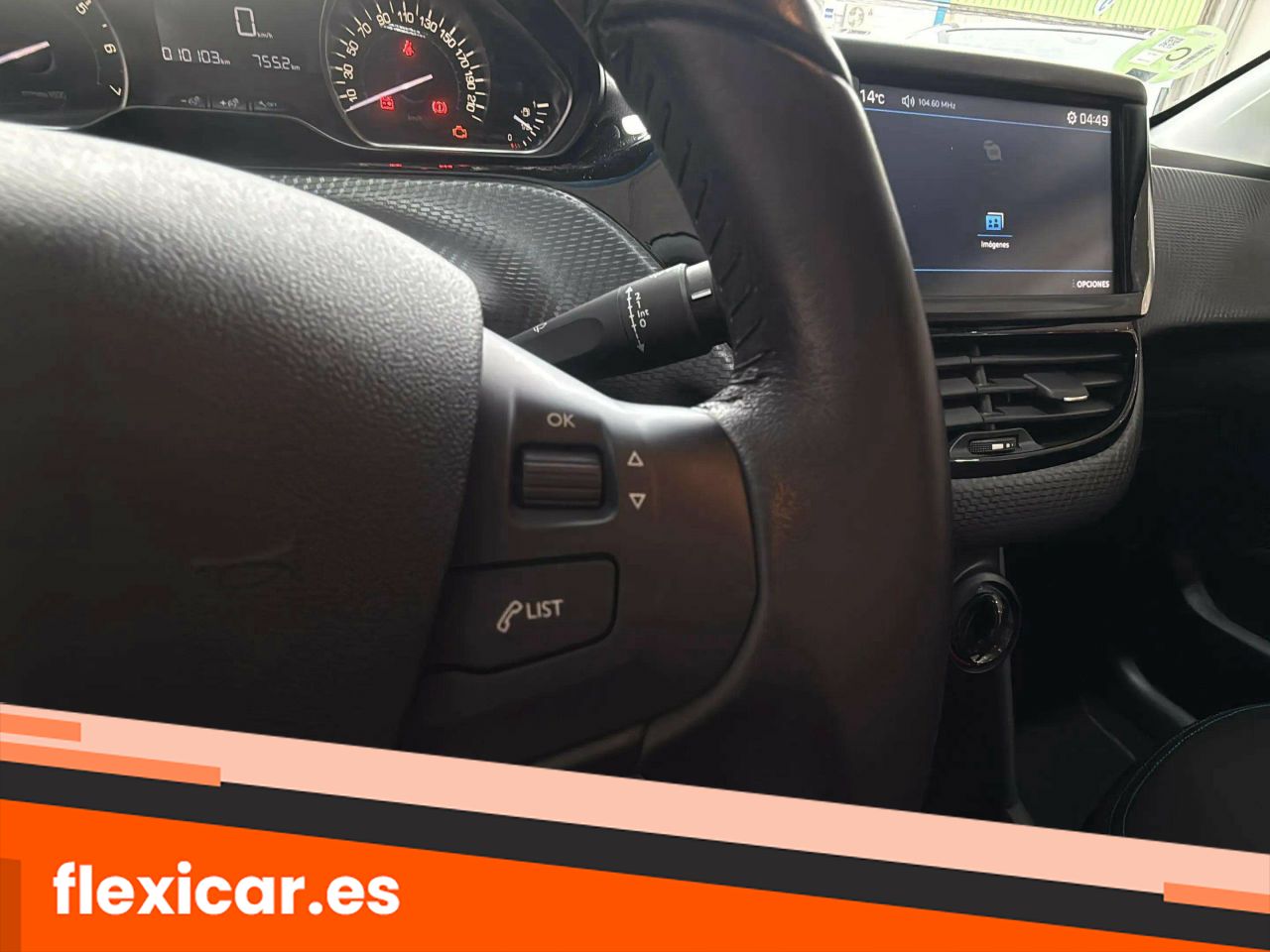 Foto Peugeot 208 13