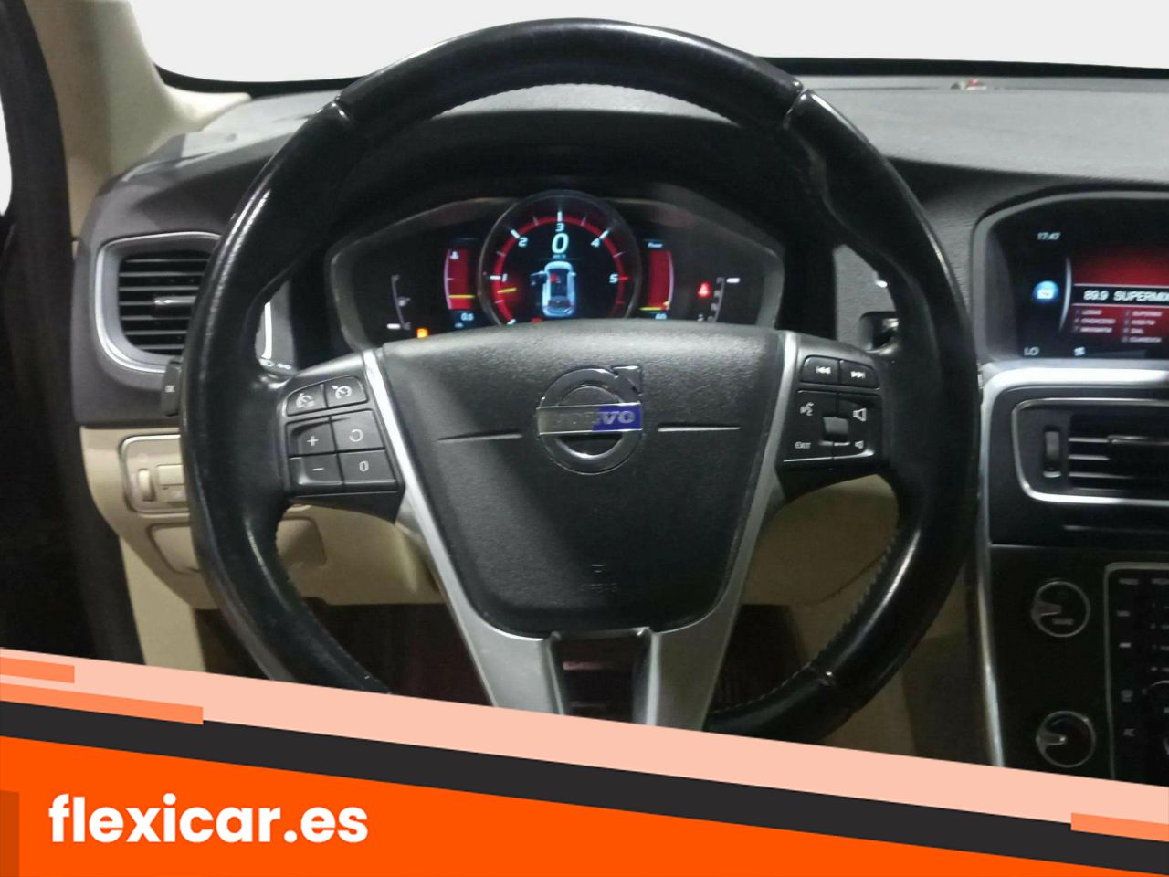 Foto Volvo V60 12