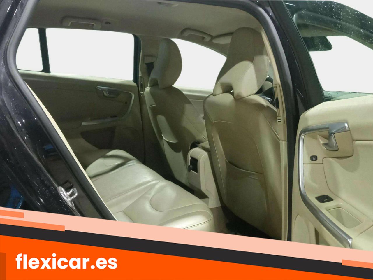 Foto Volvo V60 15