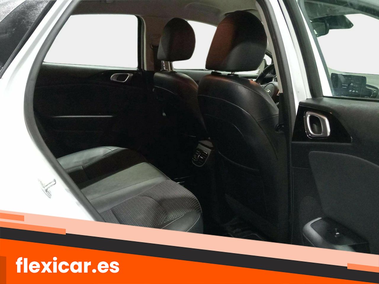 Foto Kia XCeed 17