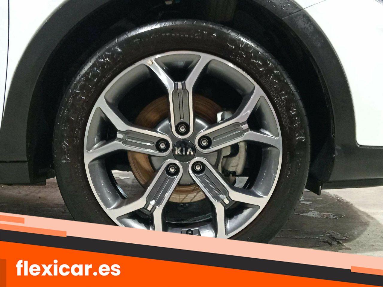 Foto Kia XCeed 22