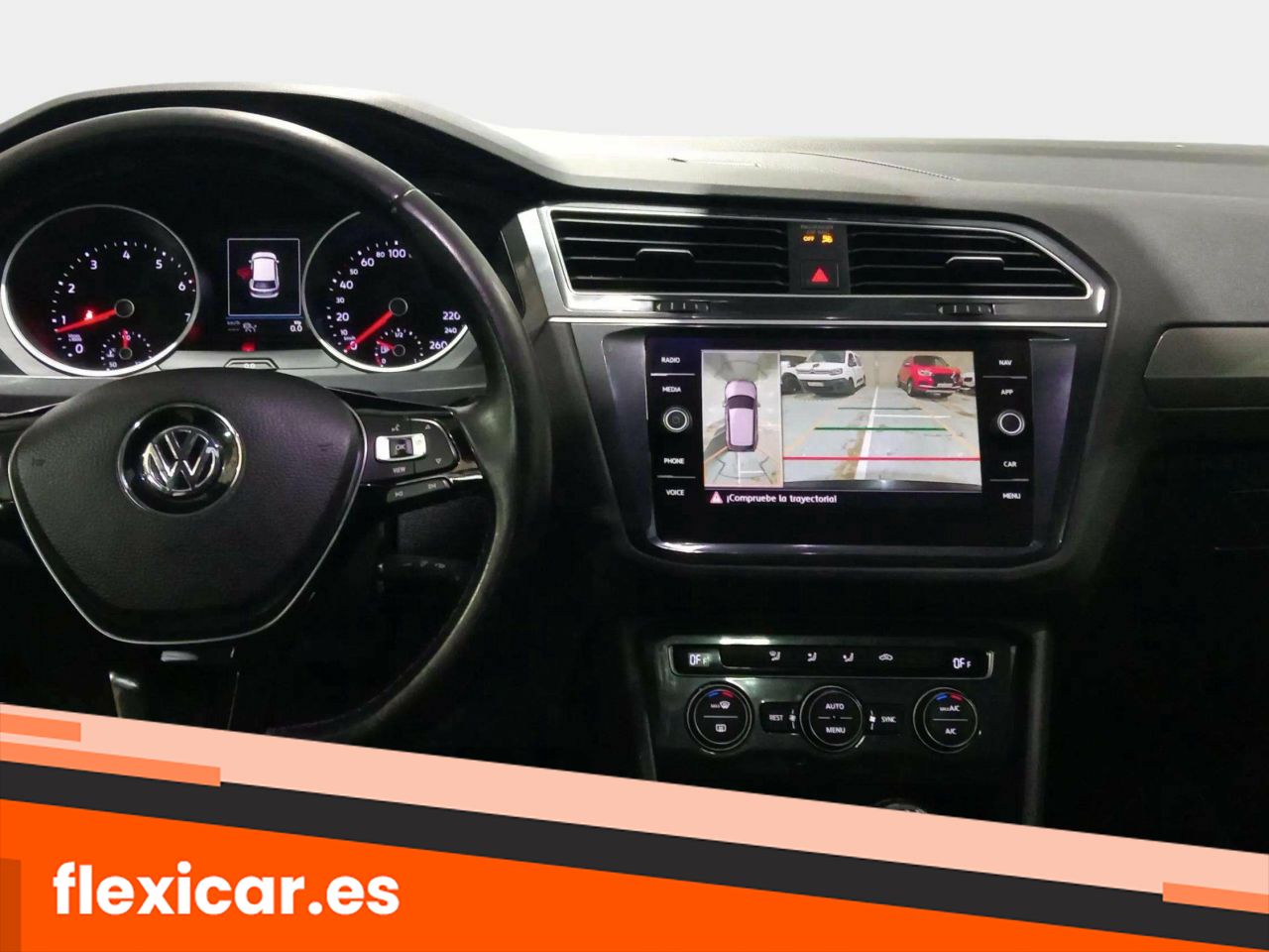 Foto Volkswagen Tiguan 11
