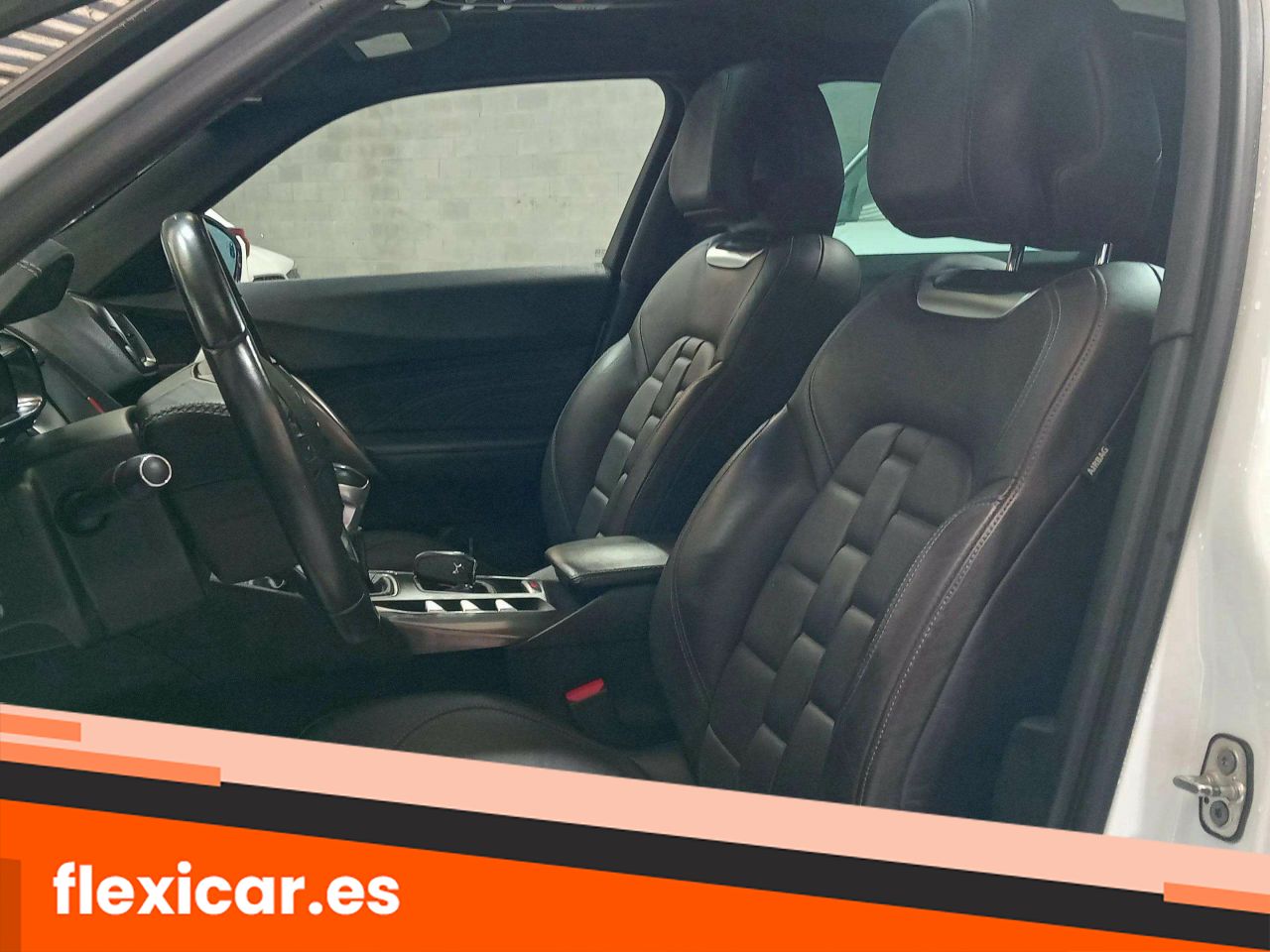 Foto DS Automobiles DS 5 19