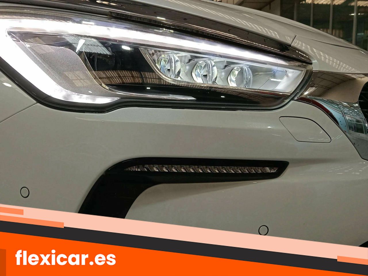 Foto DS Automobiles DS 5 25