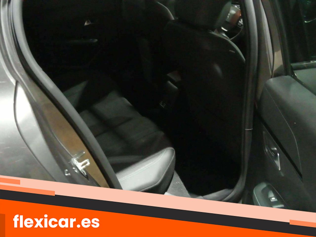 Foto Peugeot 208 14