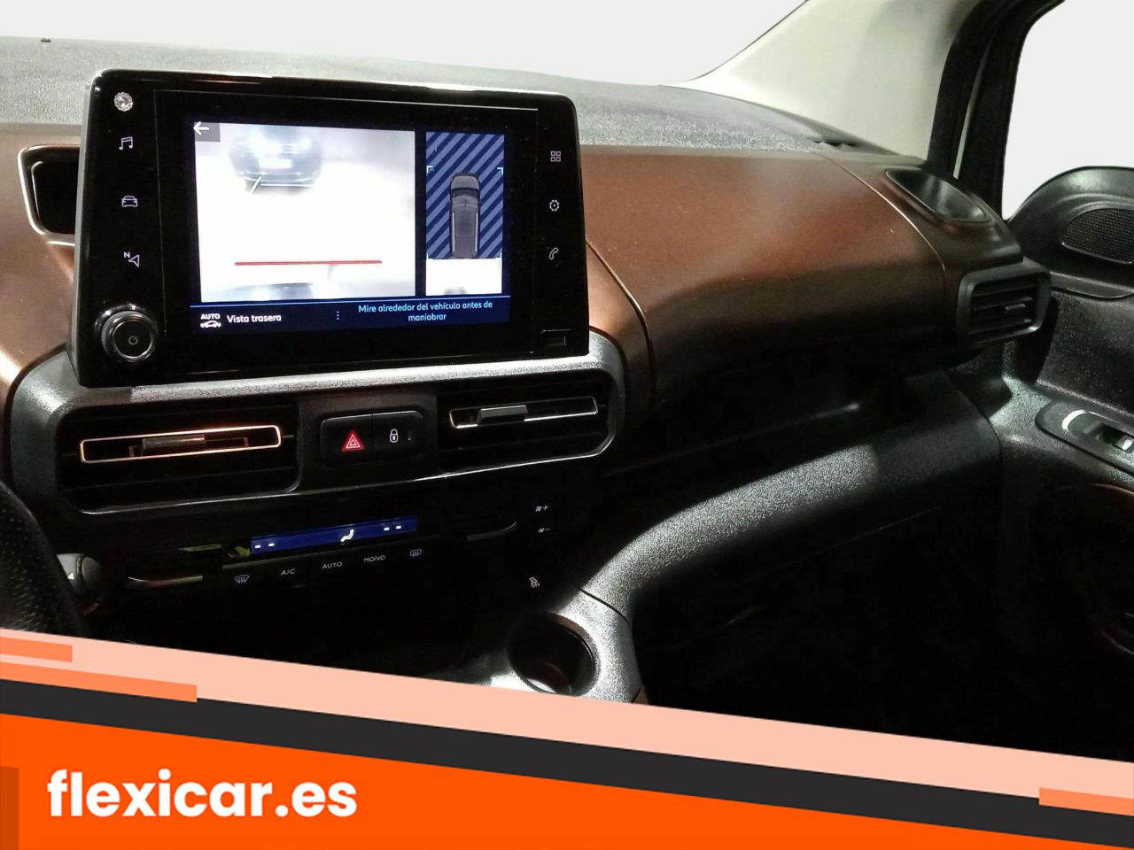 Foto Peugeot Rifter 13