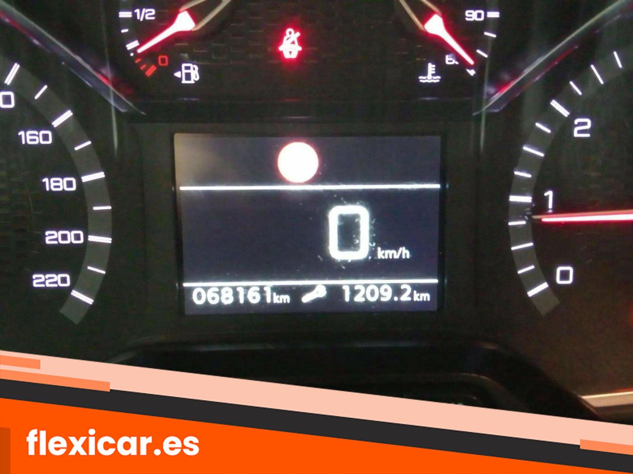 Foto Peugeot Rifter 14