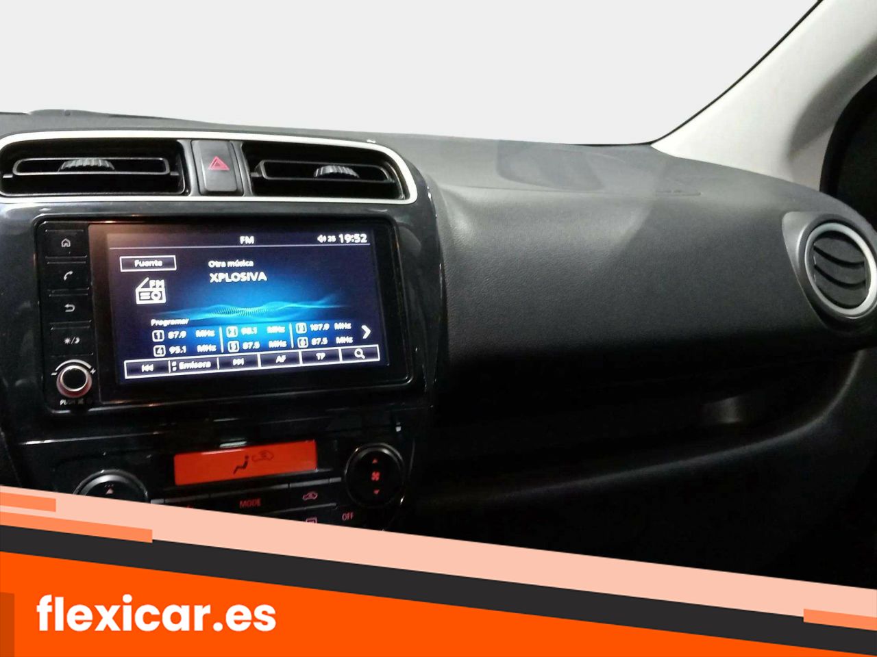 Foto Mitsubishi Space Star 12