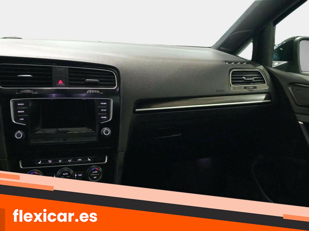 Foto Volkswagen Golf 14