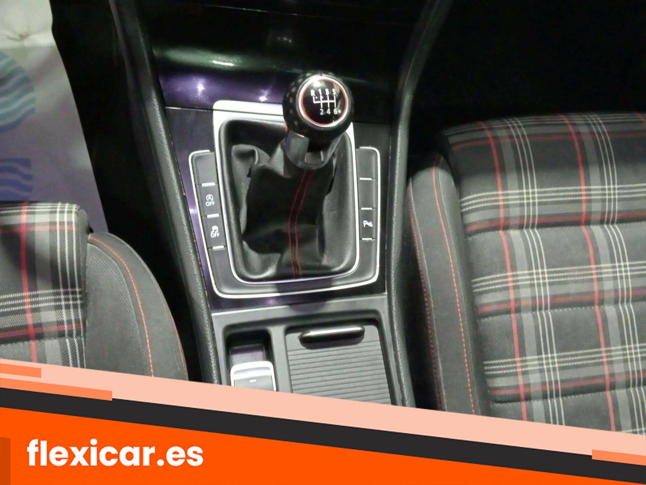 Foto Volkswagen Golf 15