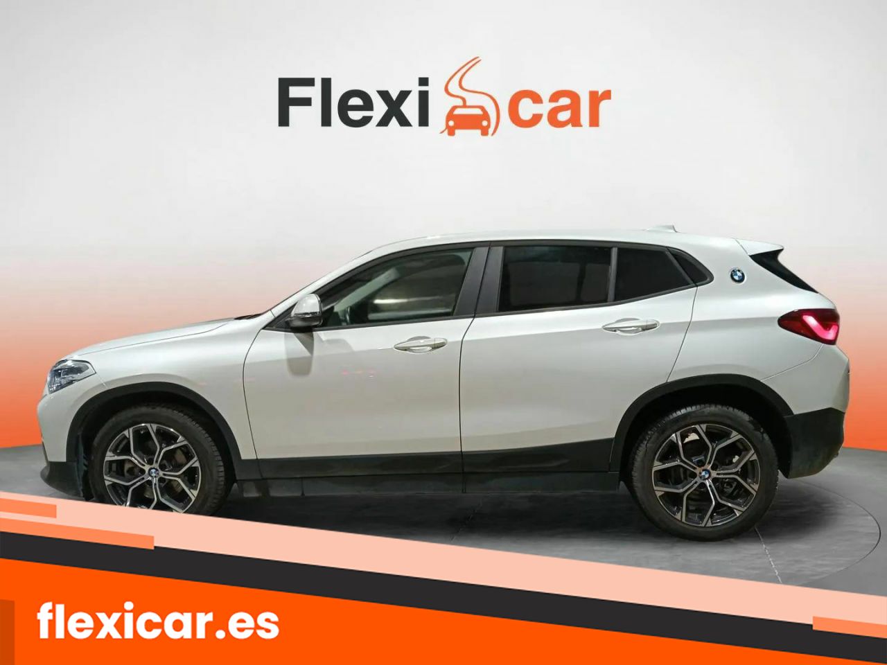 Foto BMW X2 4
