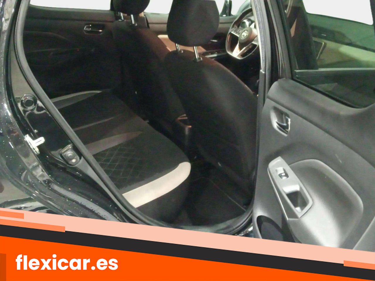Foto Nissan Micra 15