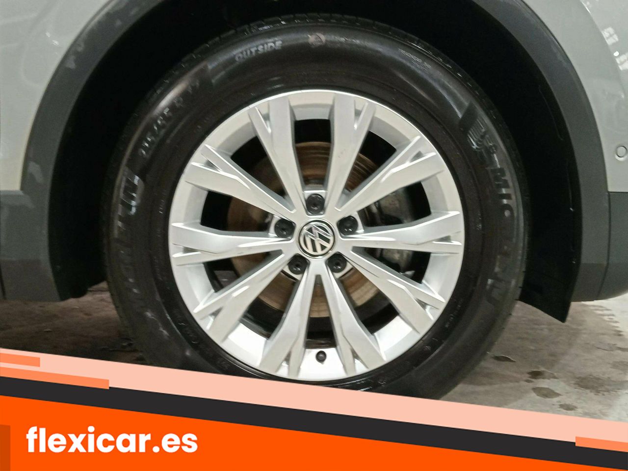 Foto Volkswagen Tiguan 24