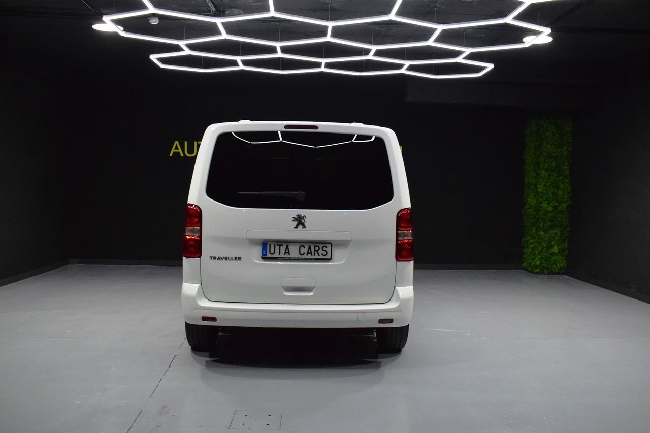 Foto Peugeot Traveller 5