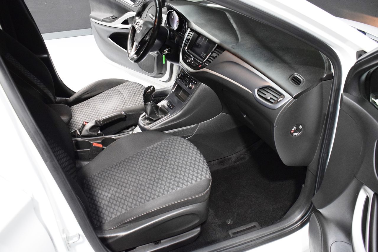 Foto Opel Astra 9