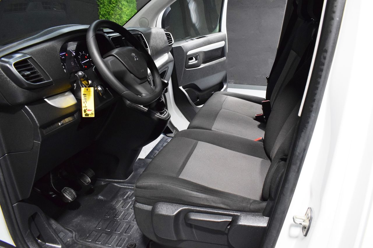 Foto Peugeot Traveller 8