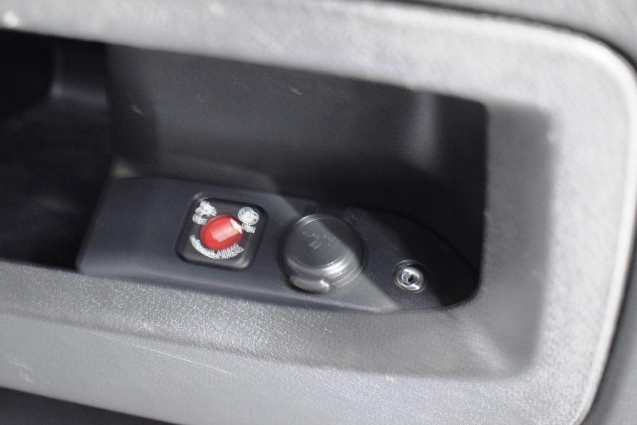 Foto Peugeot Traveller 17
