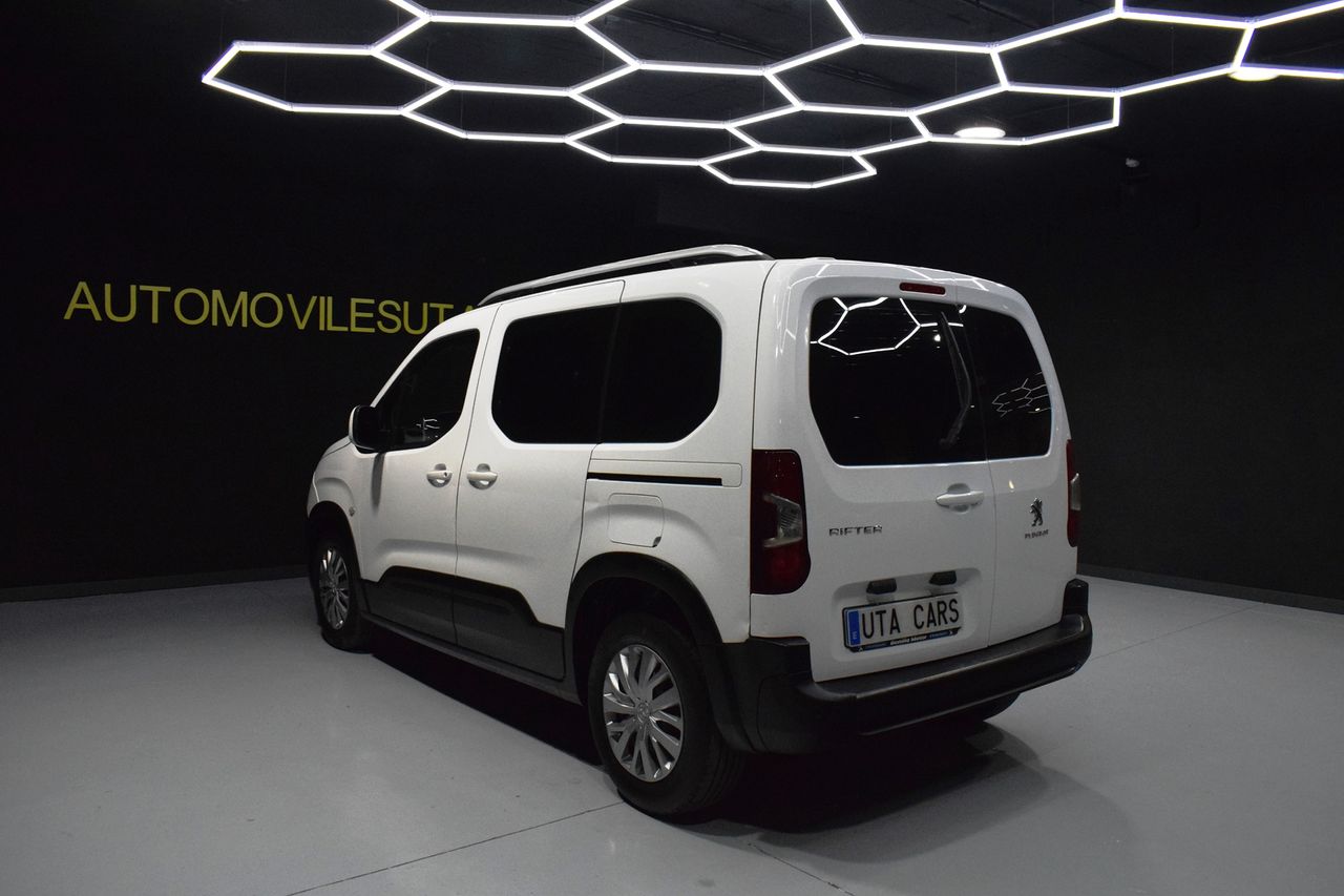 Foto Peugeot Rifter 4