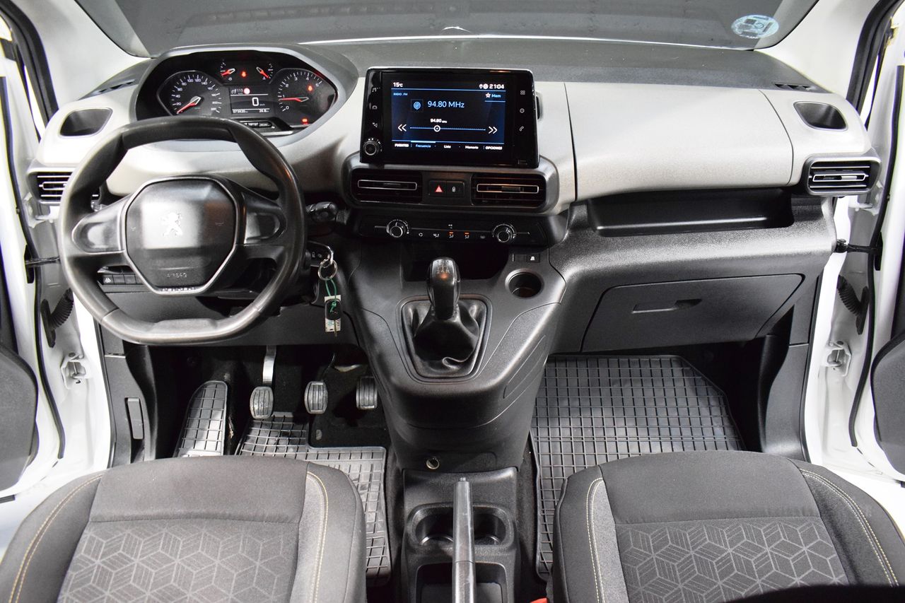 Foto Peugeot Rifter 14