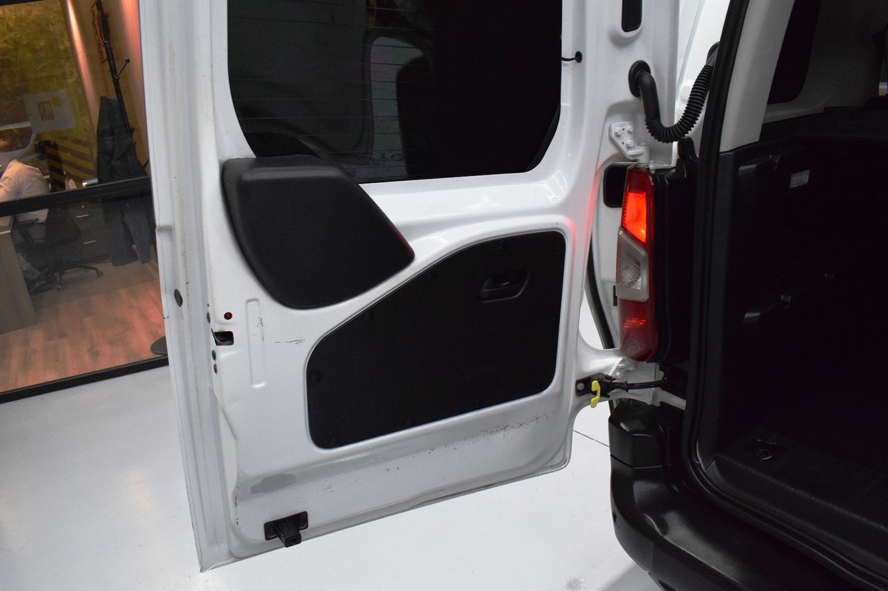 Foto Peugeot Rifter 17