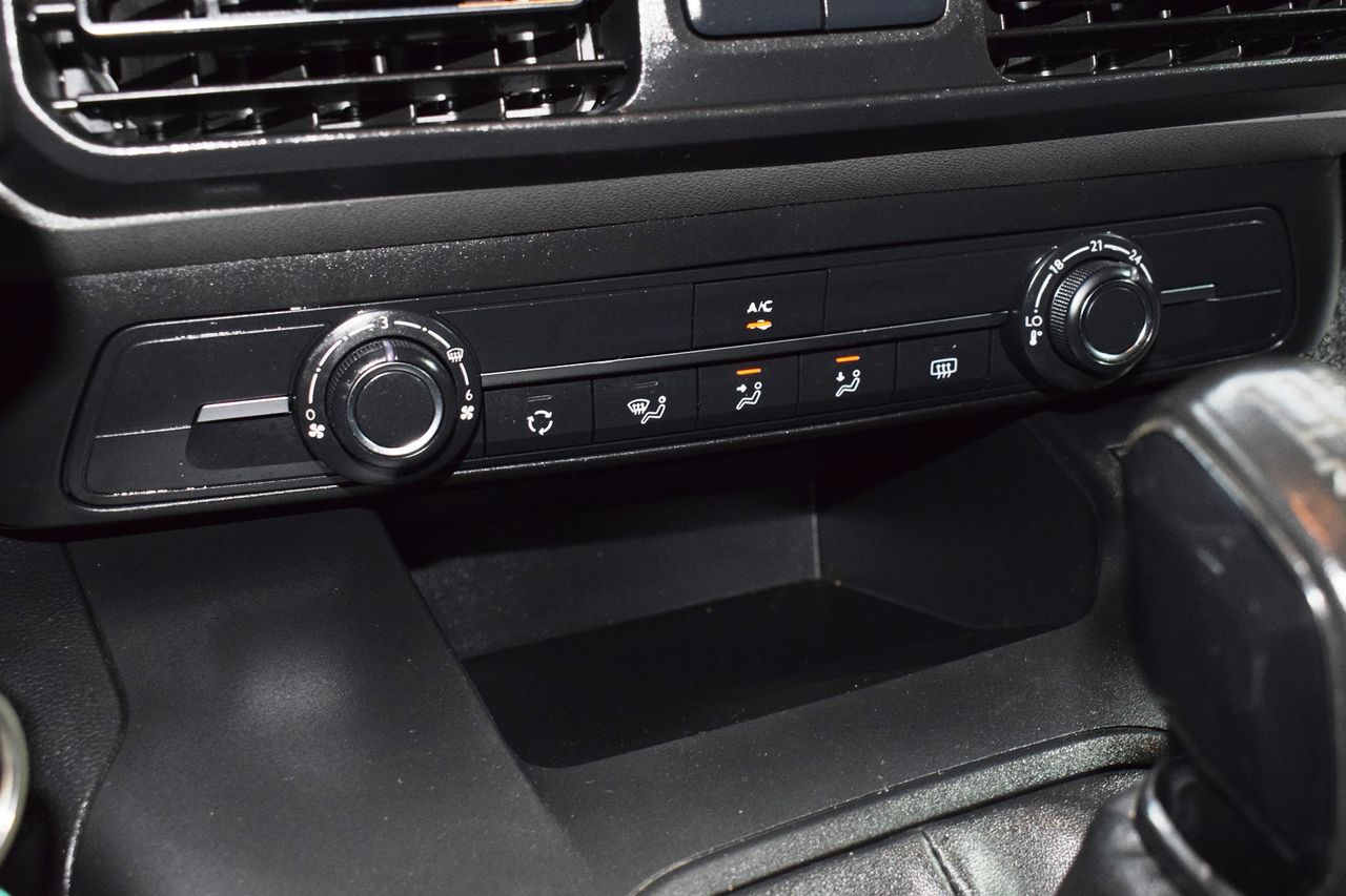 Foto Peugeot Rifter 25