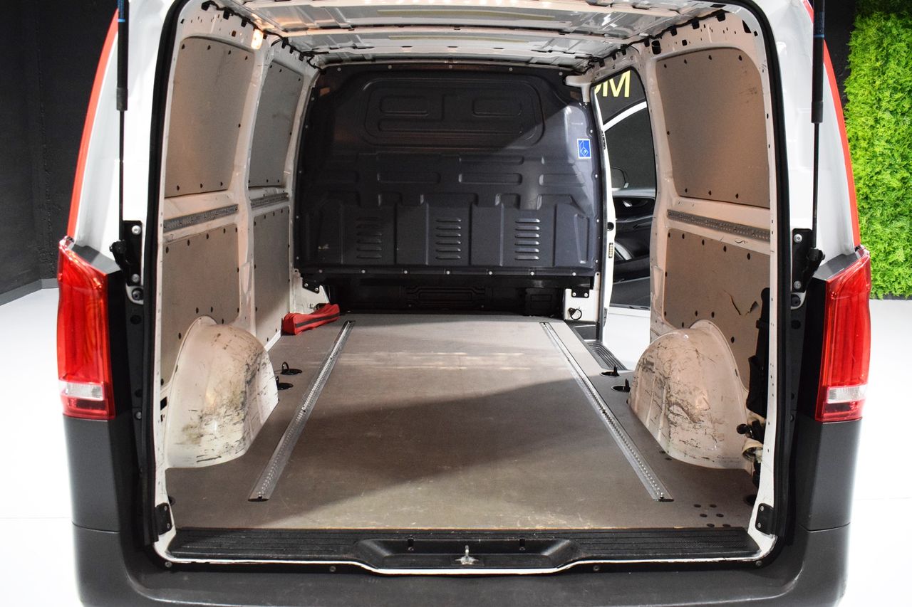 Foto Mercedes-Benz Vito 11