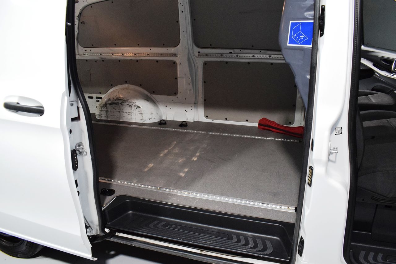 Foto Mercedes-Benz Vito 12