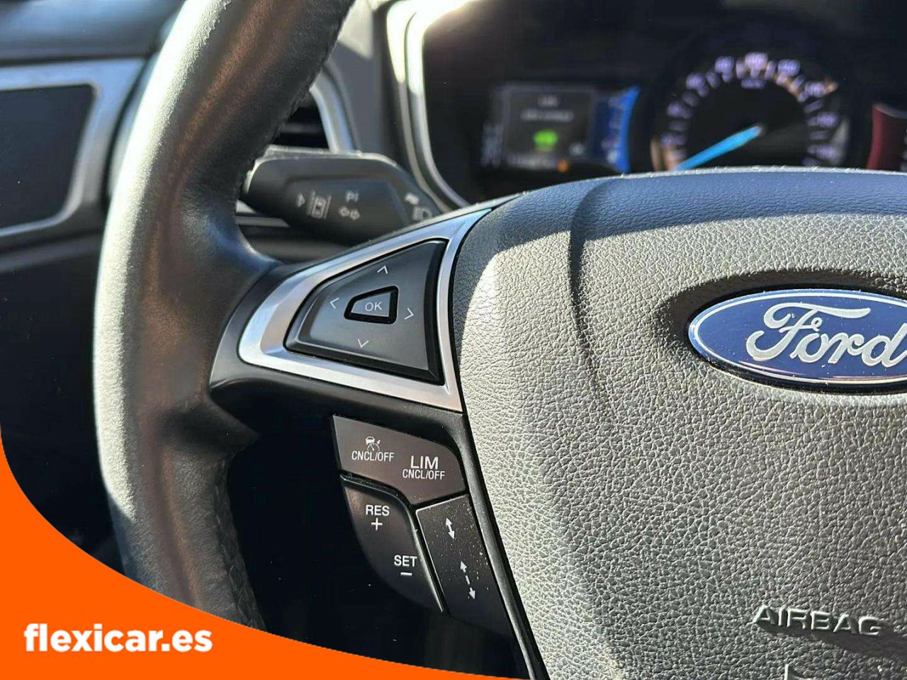 Foto Ford Mondeo 19