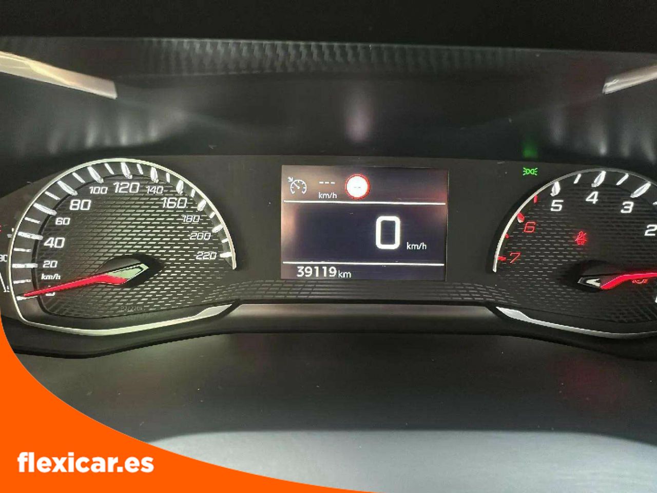 Foto Peugeot 208 11