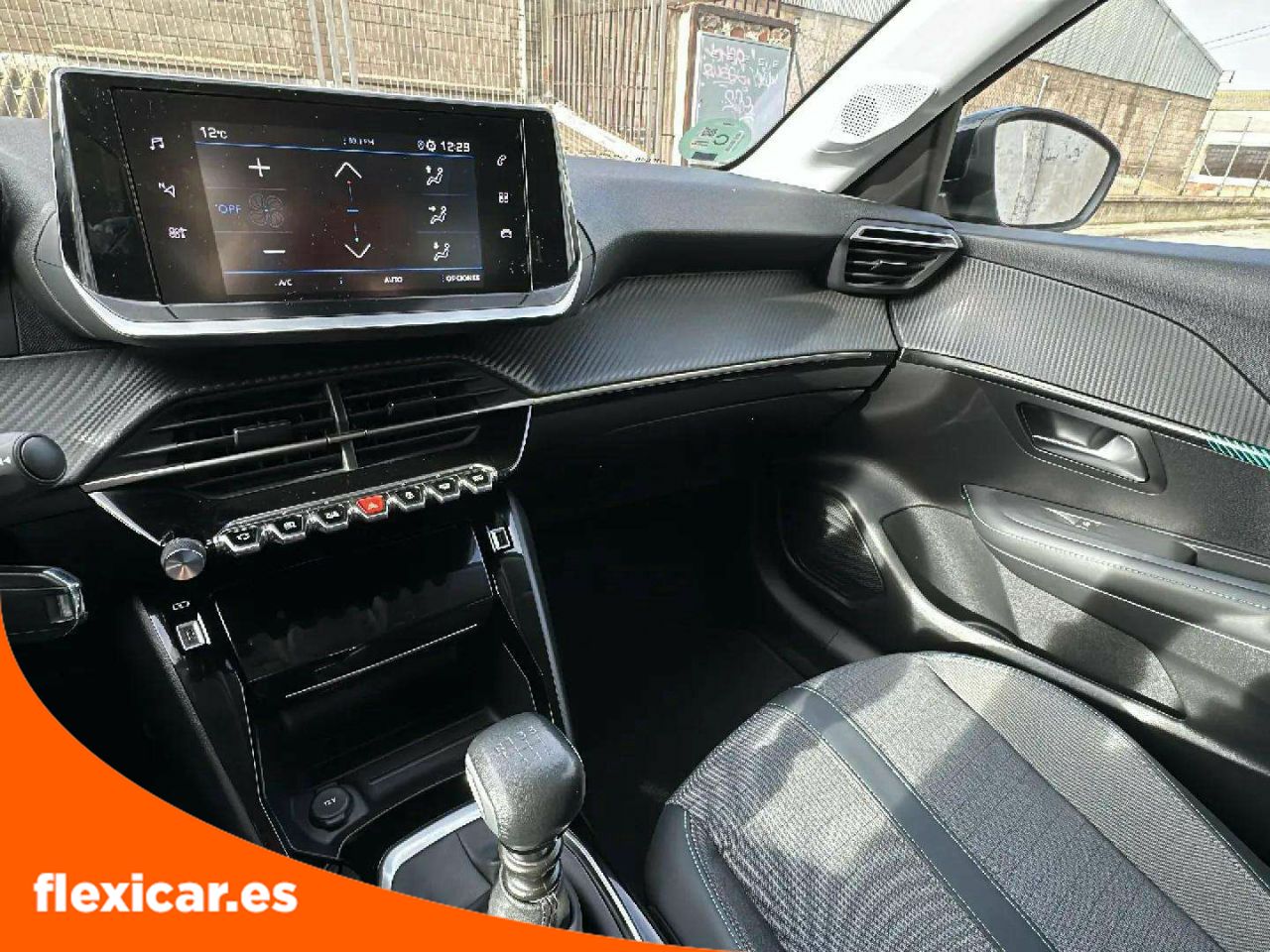 Foto Peugeot 208 14