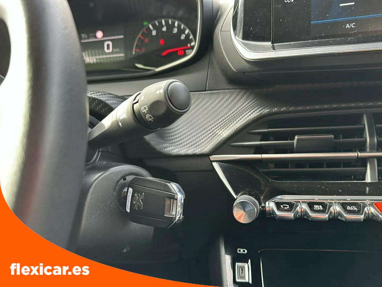 Foto Peugeot 208 16