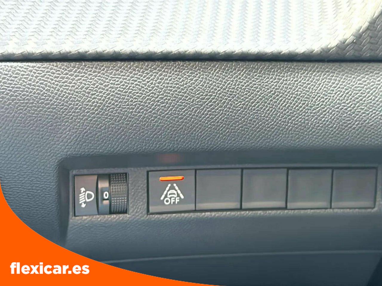 Foto Peugeot 208 21