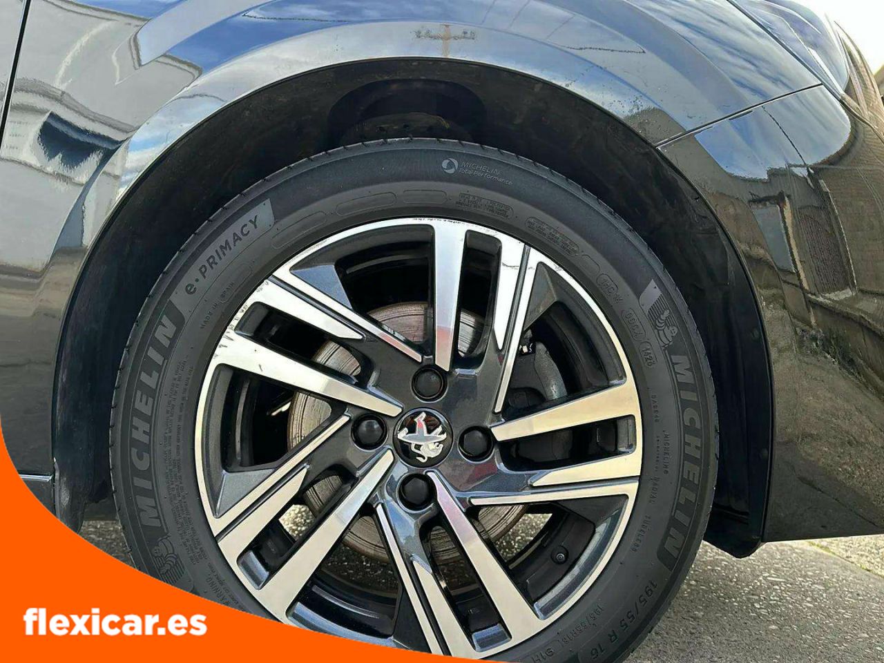 Foto Peugeot 208 23