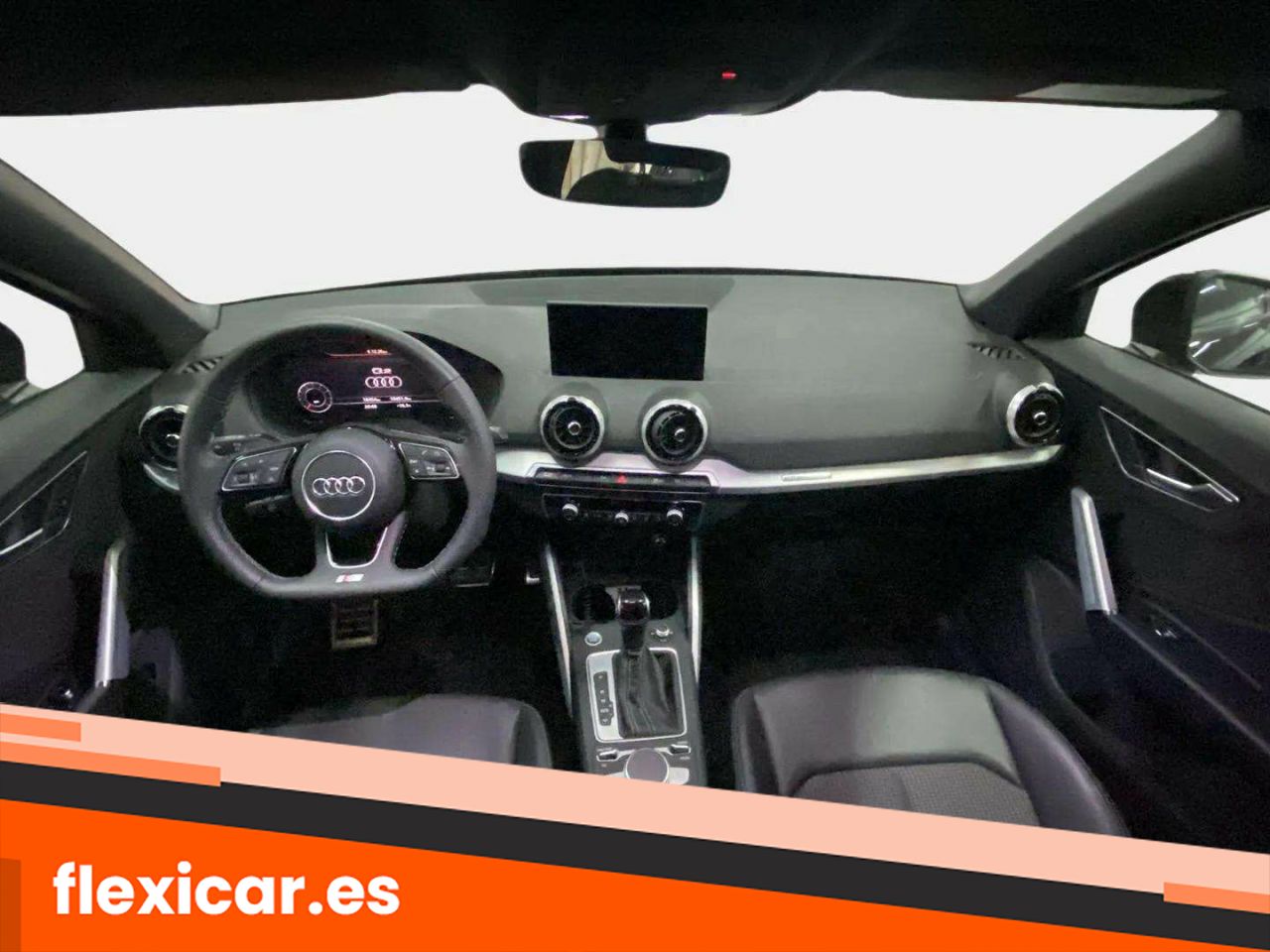 Foto Audi Q2 10