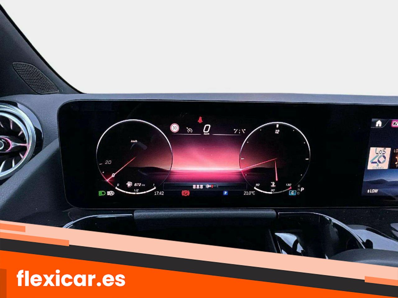Foto Mercedes-Benz Clase GLA 13