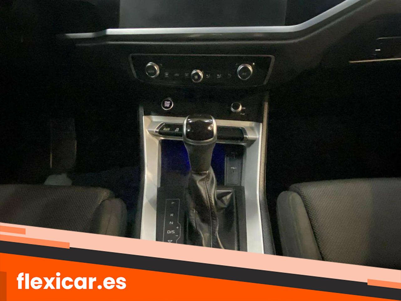 Foto Audi Q3 8