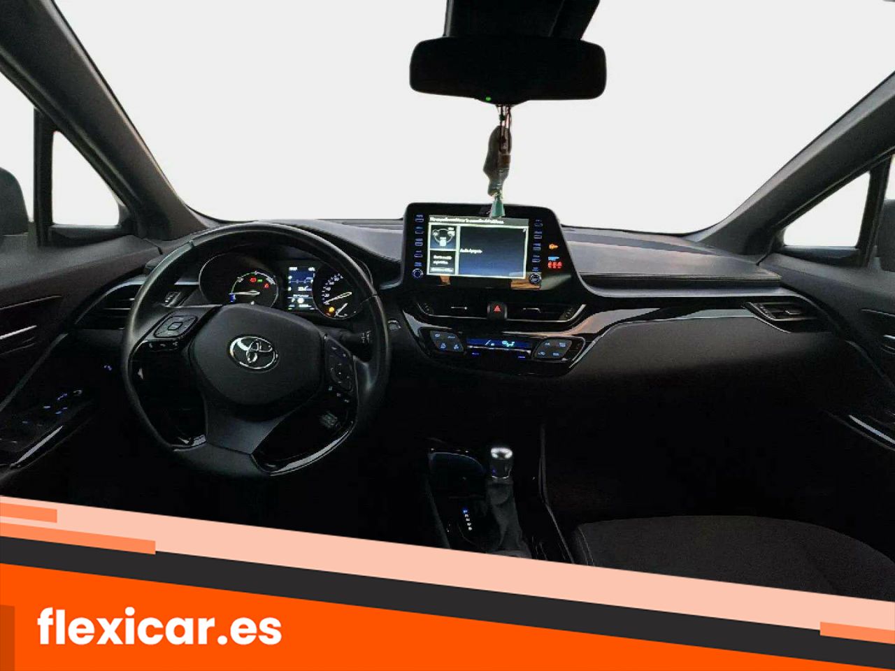Foto Toyota C-HR 5
