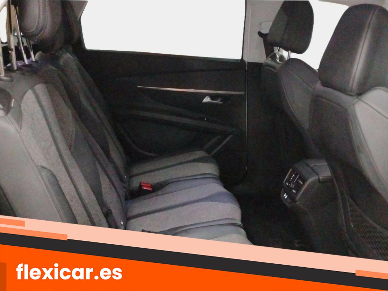 Foto Peugeot 5008 16