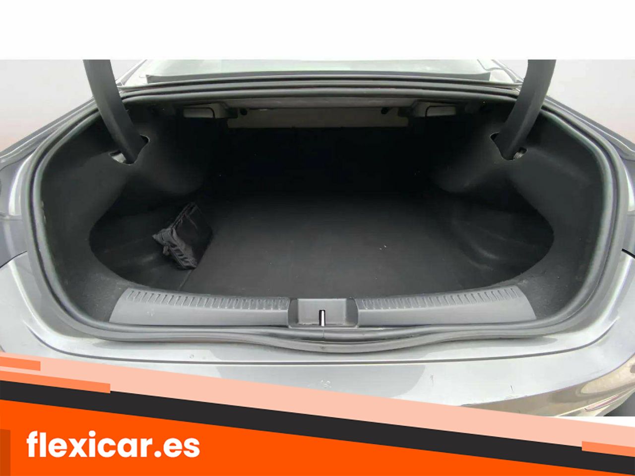 Foto Mercedes-Benz Clase CLA 14